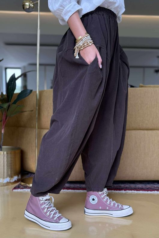 Made in Italy Cooper Needlecord Sia Pant Coffee Bean
